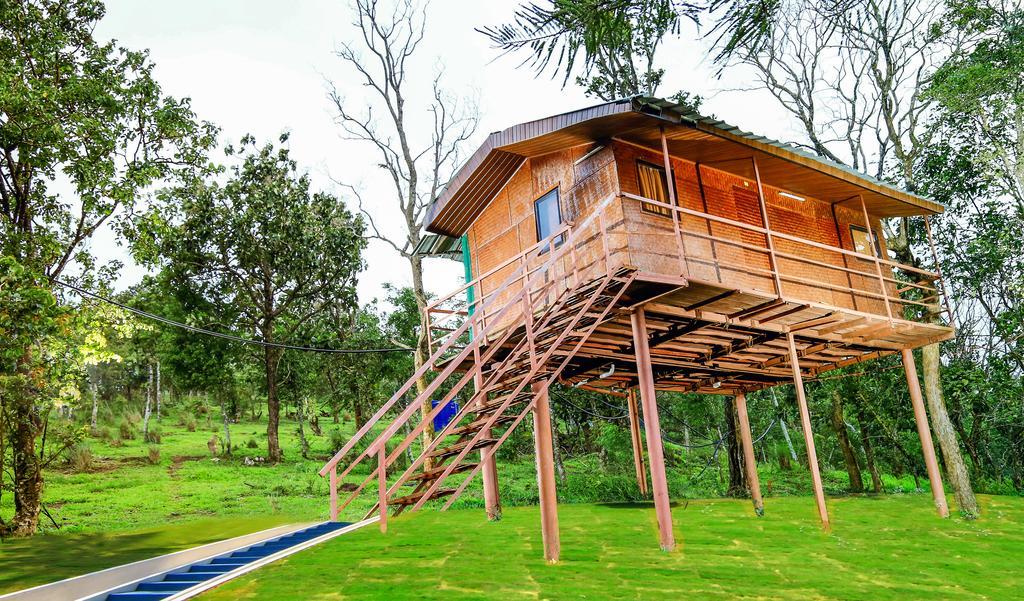 ปูนาร์ชนี อายุรเวดิค รีสอร์ท Ramakkalmedu ภายนอก รูปภาพ